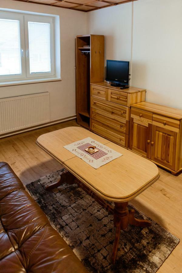 Apartmany Hrady ツベレツ エクステリア 写真