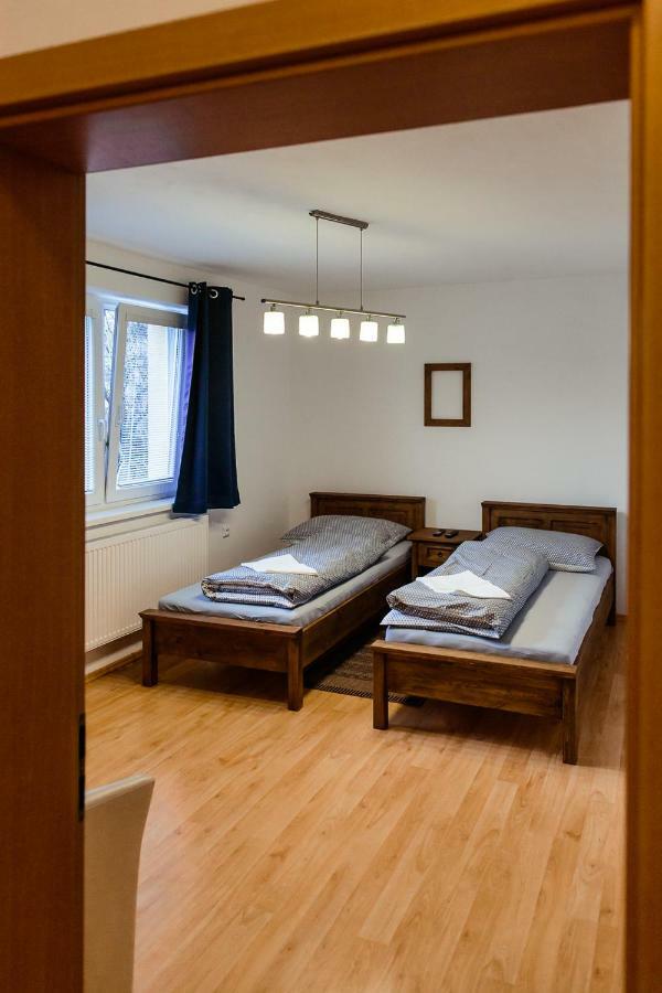 Apartmany Hrady ツベレツ エクステリア 写真
