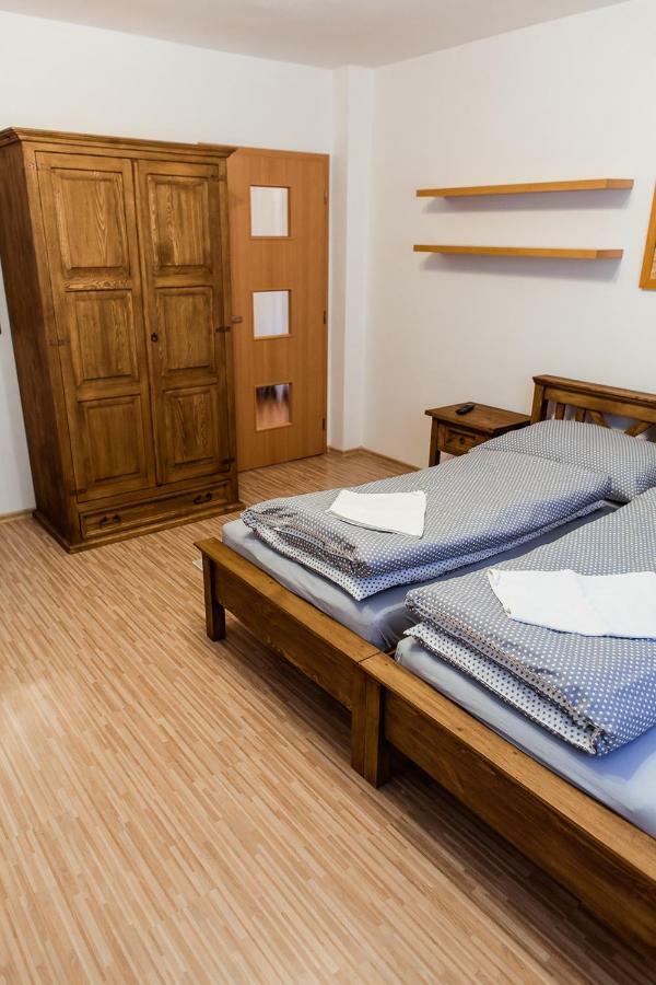 Apartmany Hrady ツベレツ エクステリア 写真