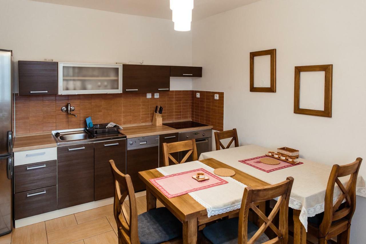 Apartmany Hrady ツベレツ エクステリア 写真