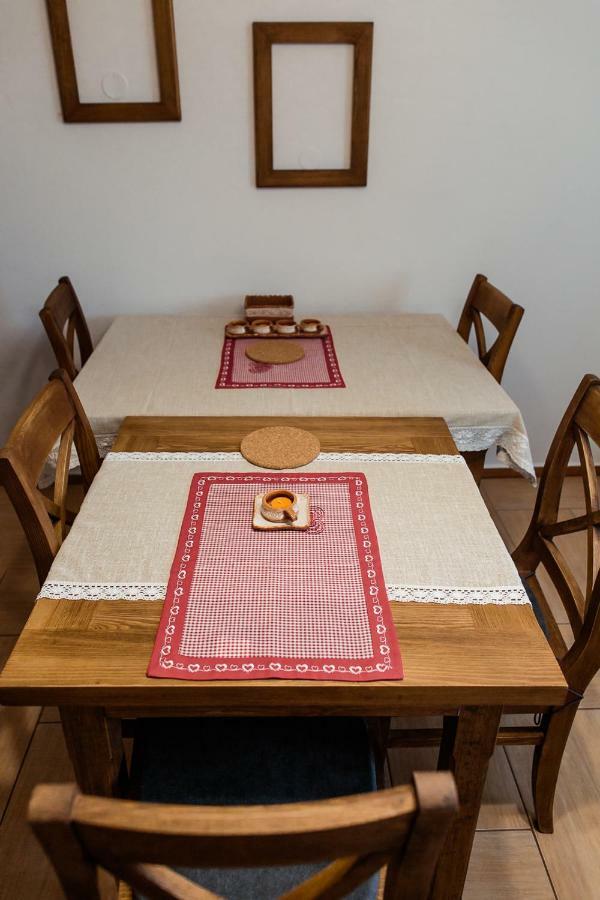 Apartmany Hrady ツベレツ エクステリア 写真